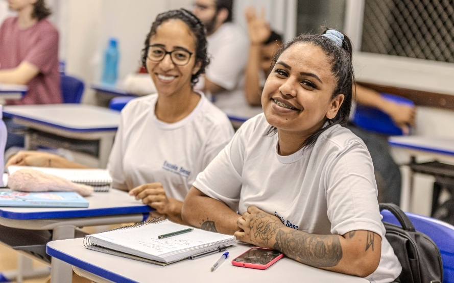 Educação de Jovens e Adultos (EJA) Sesc